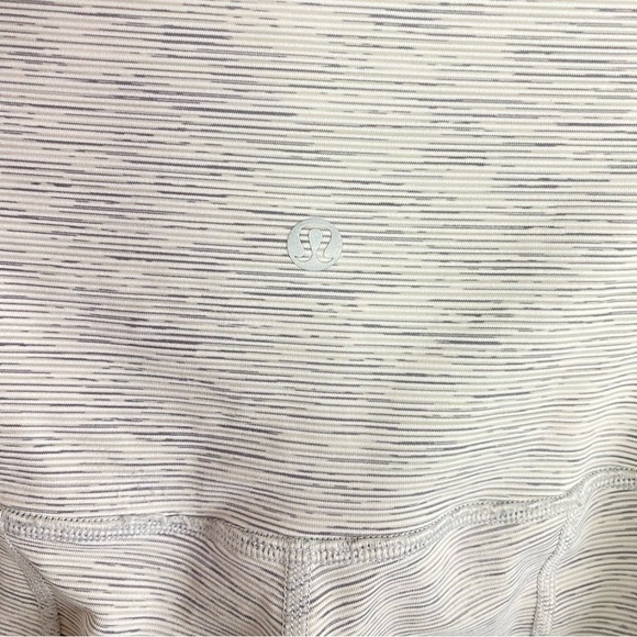 Lululemon Wunder Under Leggings Womens Size 2 XS Scalloped Hem High-Rise Crop - Picture 6 of 13